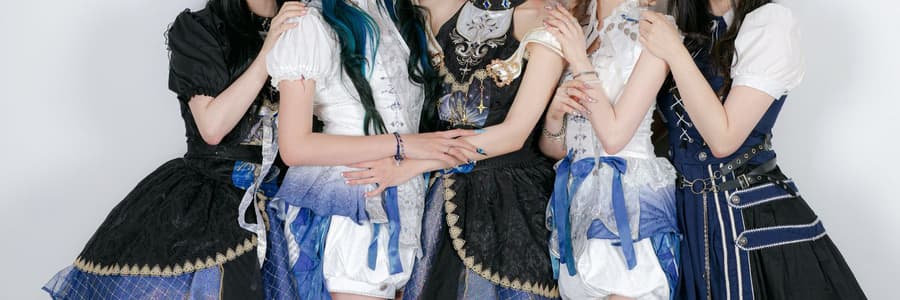 만월화 커버 이미지